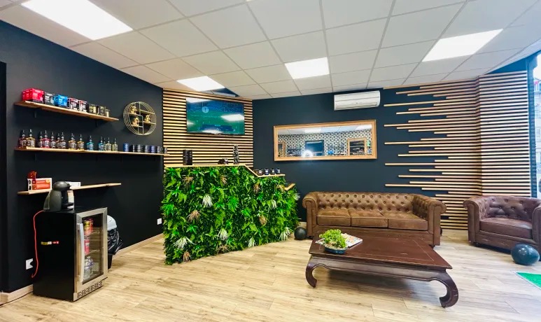 Salon Barber Hood Limoges - Services coiffure et barbier professionnels